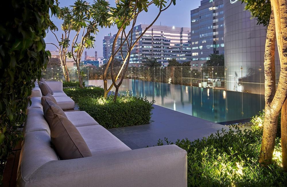 Отель The Den, Bengaluru Экстерьер фото